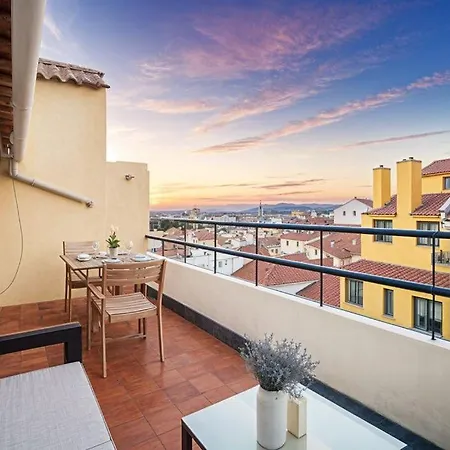 شقة Charming 1br With Terrace Views Of Bridge | By Airnest *
