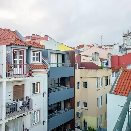 Charming 1br With Terrace Views Of Bridge | By Airnest * Lisbon