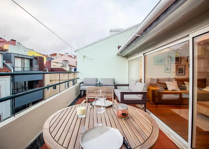 Charming 1br With Terrace Views Of Bridge | By Airnest * Lisboa