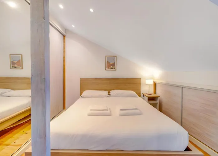 公寓 Charming 1br With Terrace Views Of Bridge | By Airnest