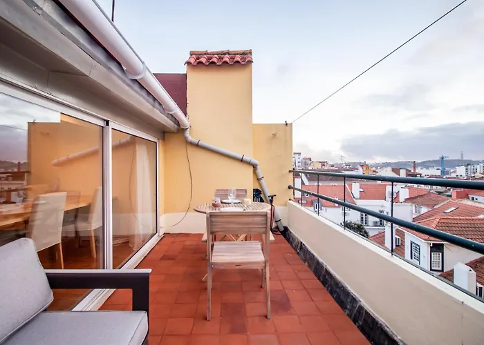 Charming 1br With Terrace Views Of Bridge | By Airnest דירה *