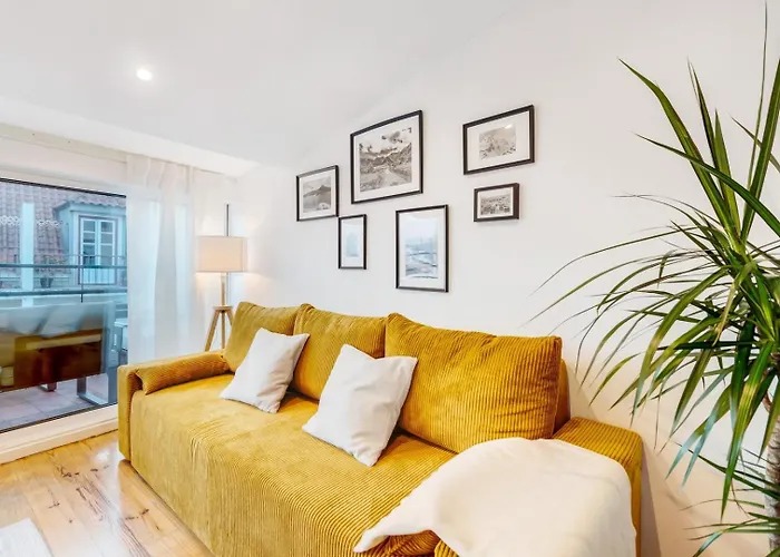 Charming 1br With Terrace Views Of Bridge | By Airnest דירה ליסבון